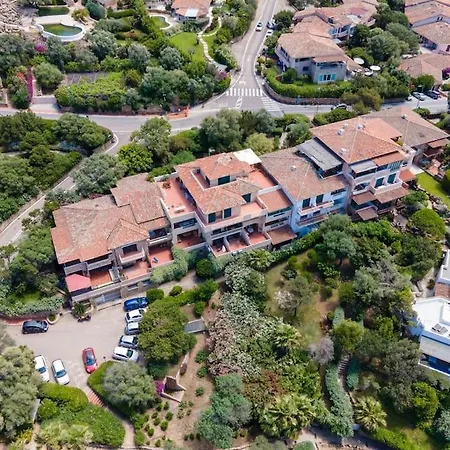 La Casa Dell'acqua 罗通多港